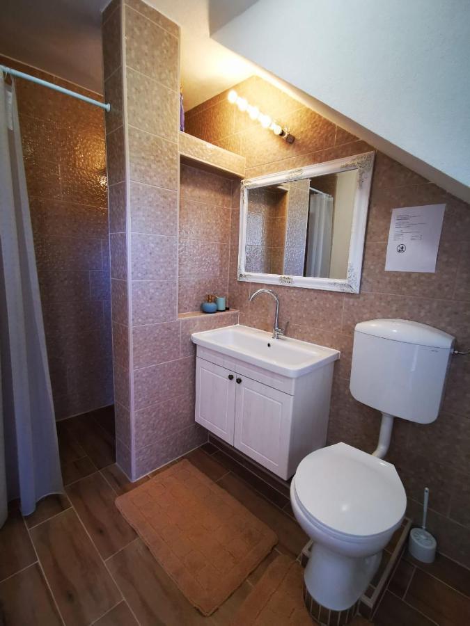 Apartmani Zekic Lopar Exterior photo