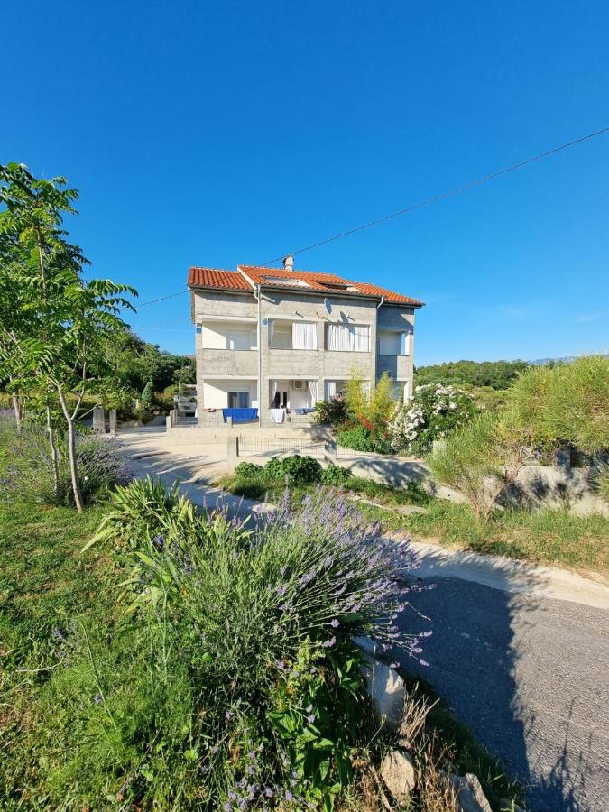 Apartmani Zekic Lopar Exterior photo