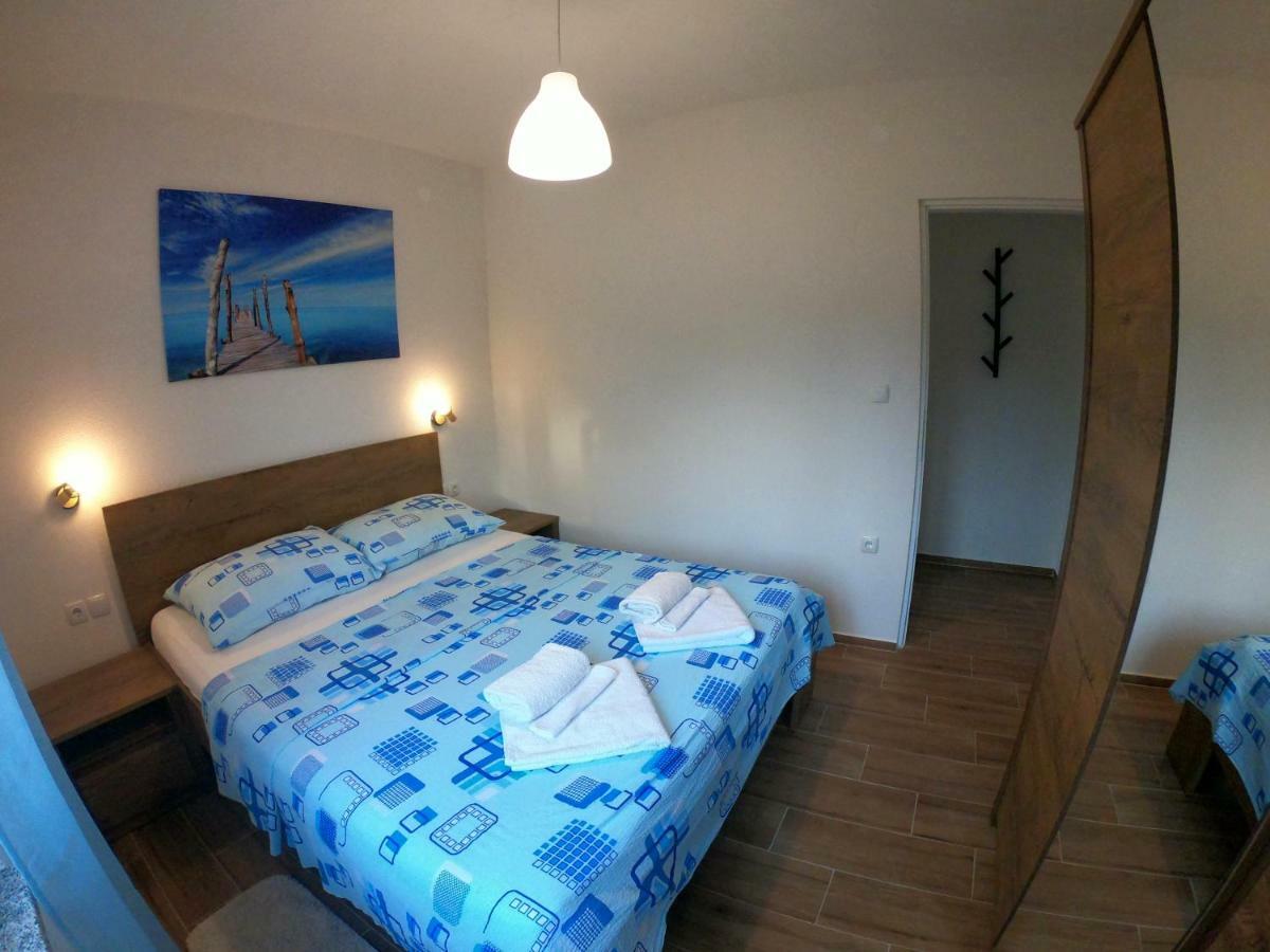 Apartmani Zekic Lopar Exterior photo