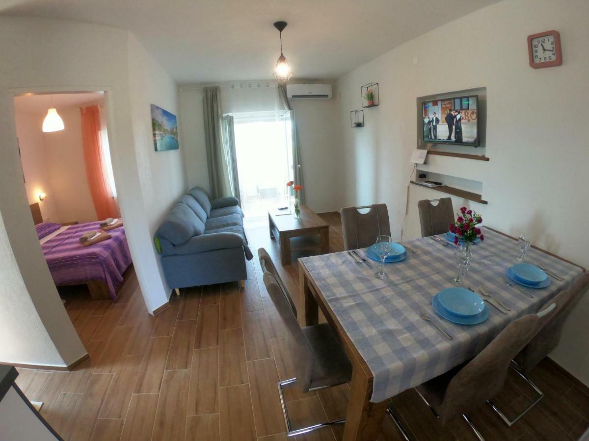 Apartmani Zekic Lopar Exterior photo